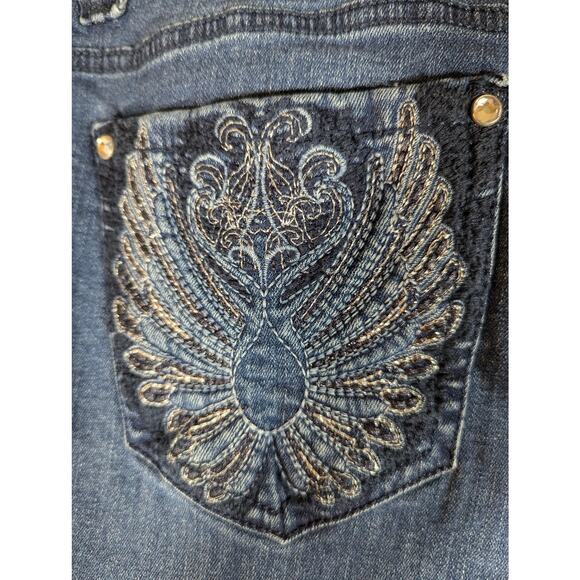 Code Bleu womens Aimee jeans sz 14 Wiskers embroiderysee photos - Picture 2 of 8